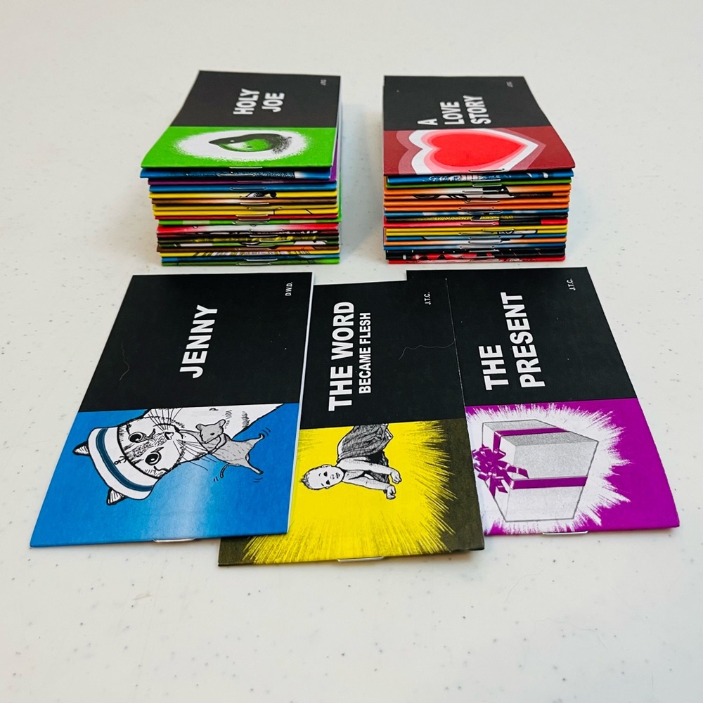 JACK CHICK PUBLICATIONS TRACTS RELIGIOUS GOSPEL MINI COMICS - 44 Titles Sampler